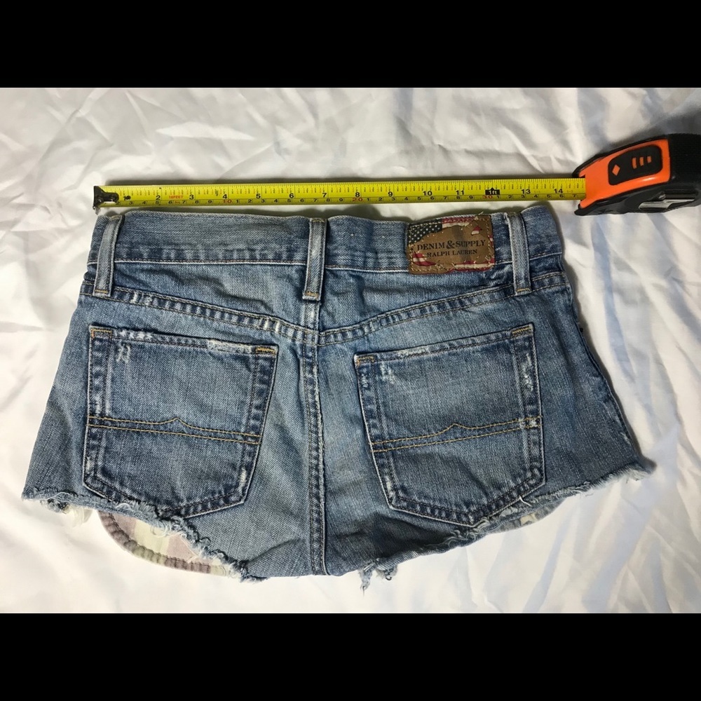 DENIM & SUPPLY RAULPH LAUREN Distressed Shorts 24 - Picture 5 of 9